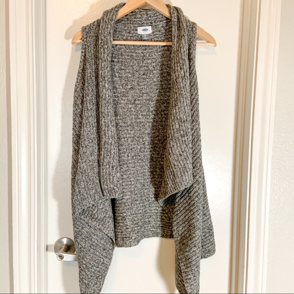 🌸 Knit Sweater Vest
